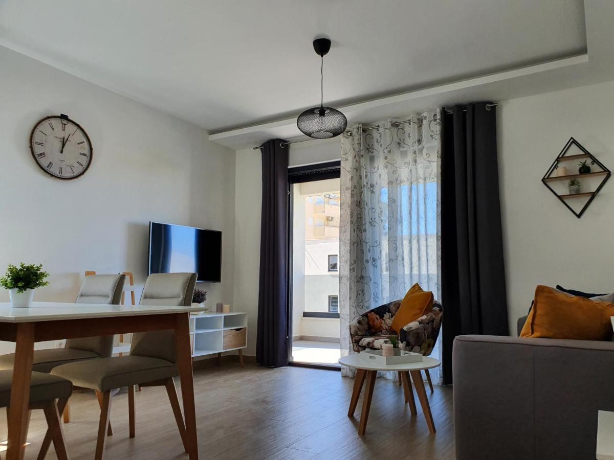 Villa La Vita Baška Voda Exterior foto